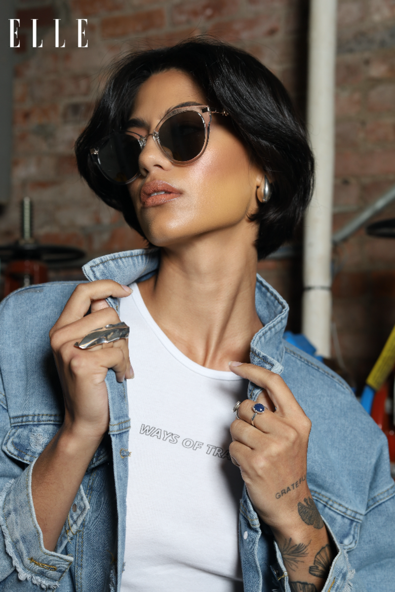Women_Styled_in_Capri_Panto_Crystal_The_Avantguard_Eyewear