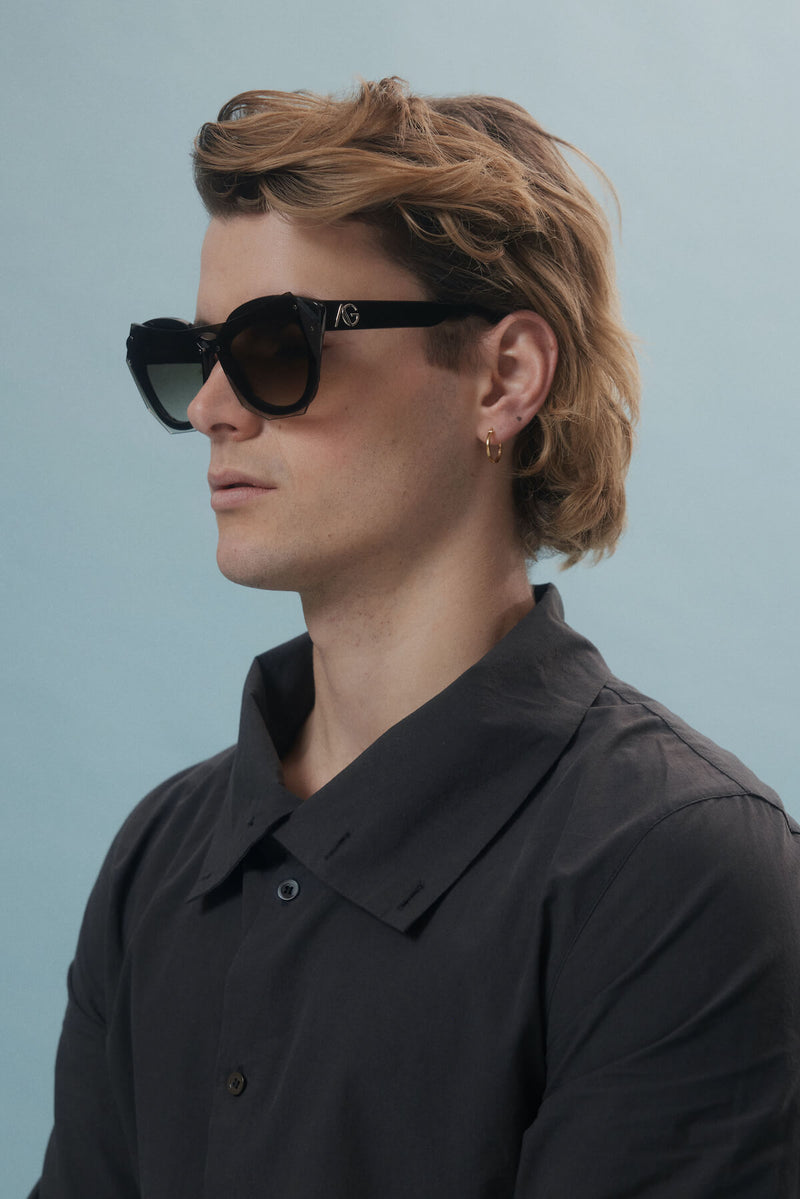 The Milan Geometric Sunglasses in Midnight