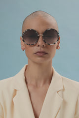 The Chelsea Round Sunglasses in Grey Marble